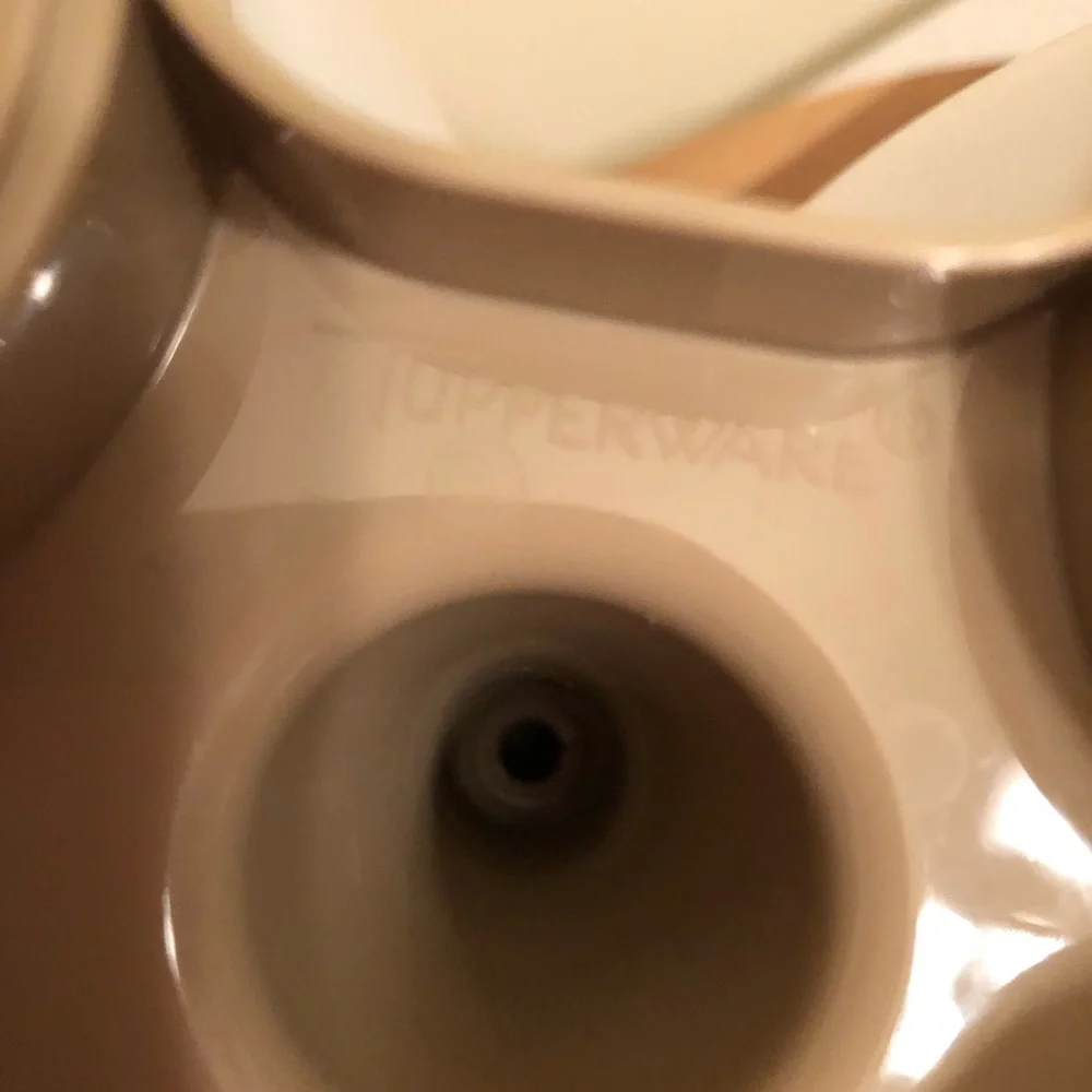 Vintage Tupperware Condiment Set - Picture 4 of 4